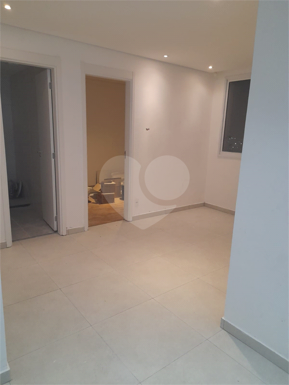 APARTAMENTO em LAPA