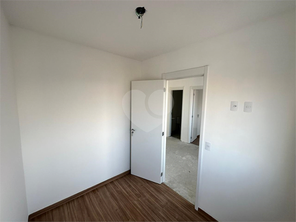 APARTAMENTO em LAPA