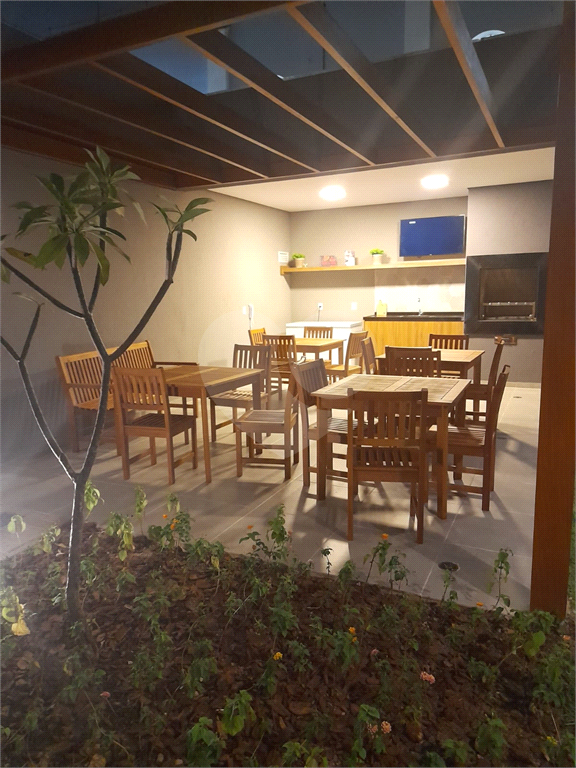 APARTAMENTO em LAPA