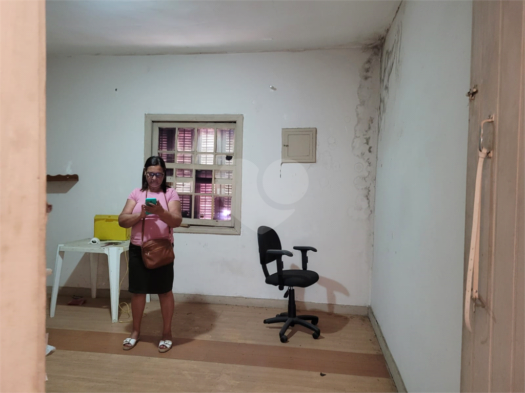 SOBRADO COM 175 M² EM ARTUR ALVIM