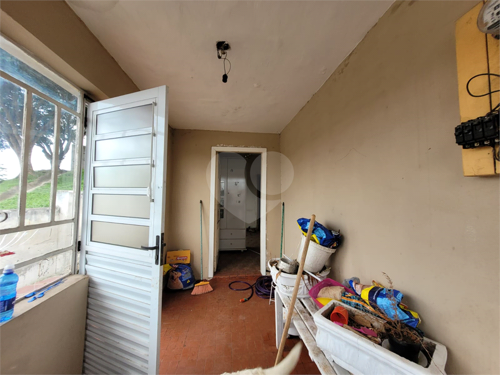 SOBRADO COM 175 M² EM ARTUR ALVIM