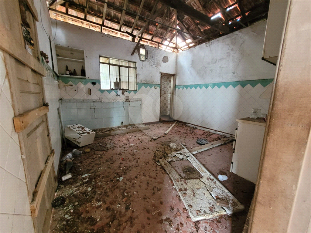 SOBRADO COM 175 M² EM ARTUR ALVIM
