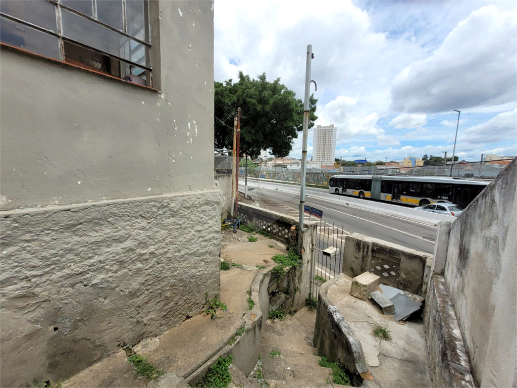 SOBRADO COM 175 M² EM ARTUR ALVIM