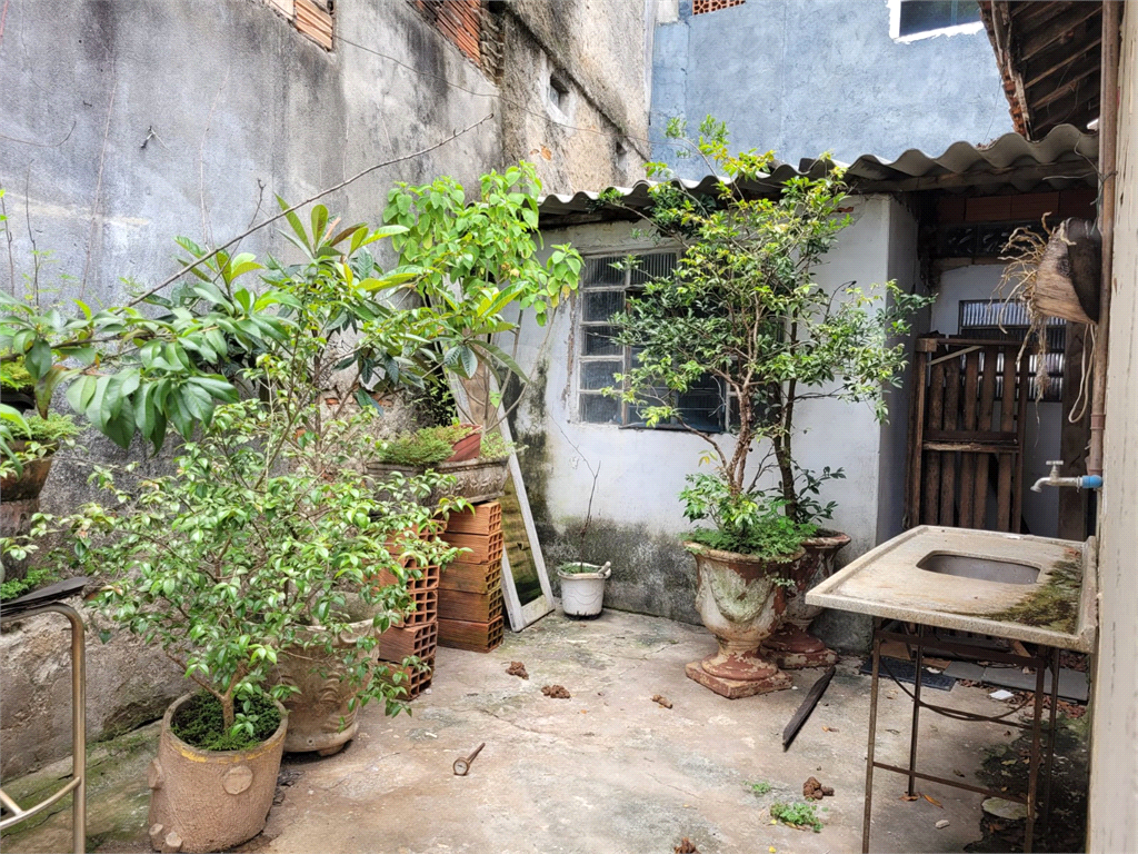 SOBRADO COM 175 M² EM ARTUR ALVIM