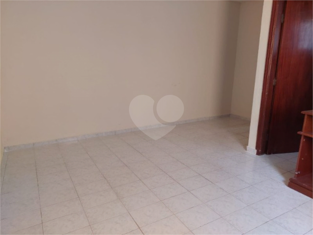 Casa à venda com 3 quartos, 177m² - Foto 9