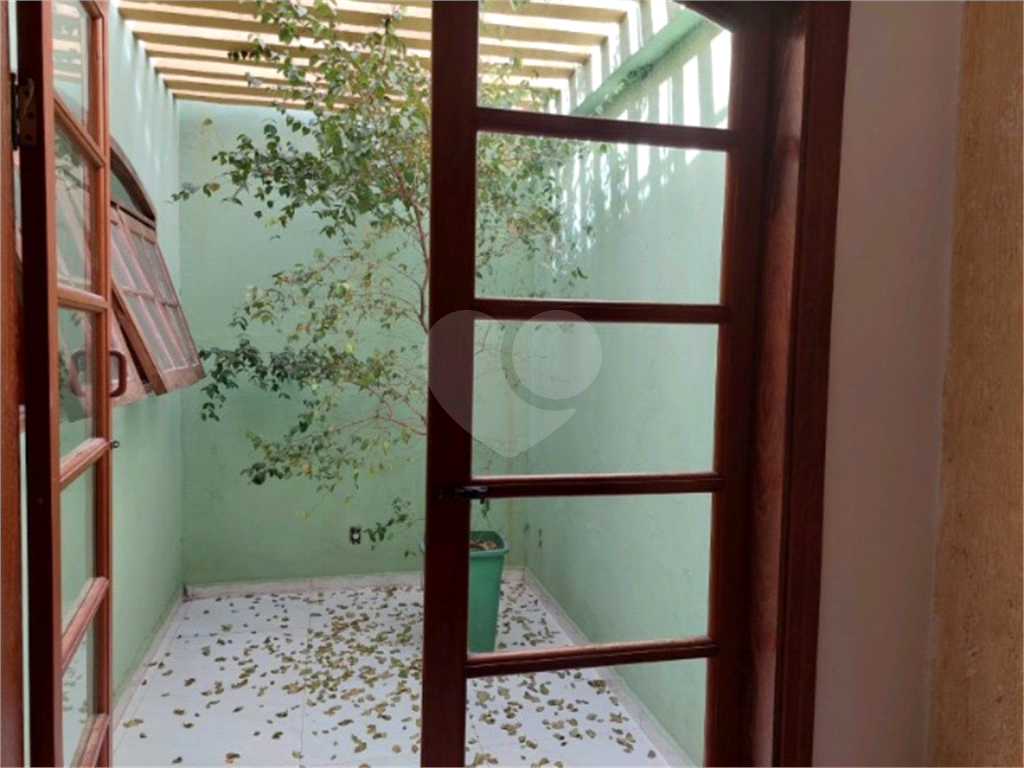 Casa à venda com 3 quartos, 177m² - Foto 4
