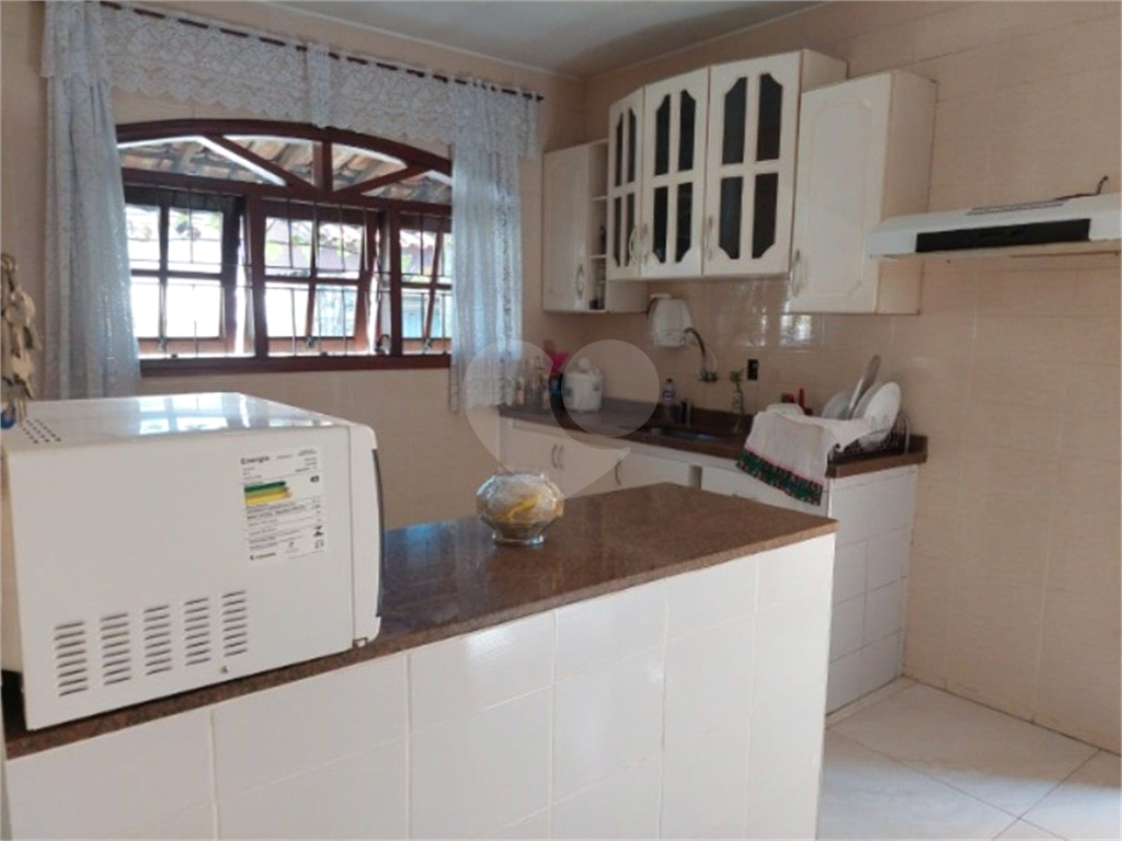 Casa à venda com 3 quartos, 177m² - Foto 5