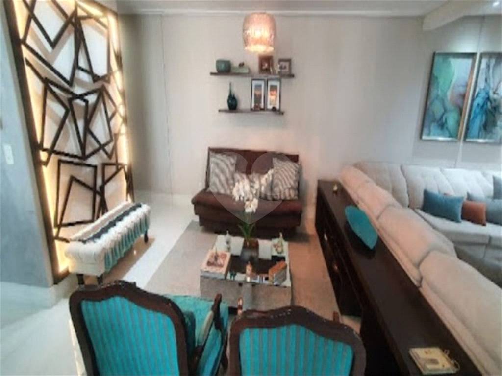 Apartamento à venda com 3 quartos, 131m² - Foto 3
