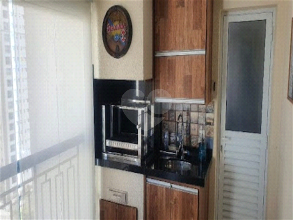 Apartamento à venda com 3 quartos, 131m² - Foto 10
