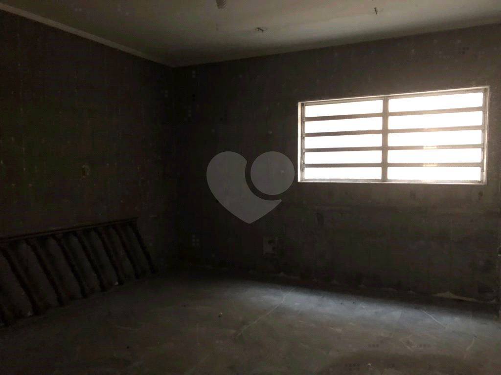 Sobrado à venda com 3 quartos, 212m² - Foto 13