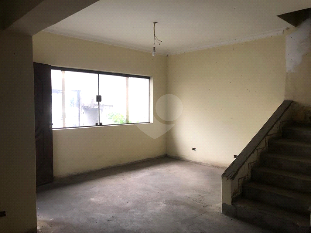 Sobrado à venda com 3 quartos, 212m² - Foto 8