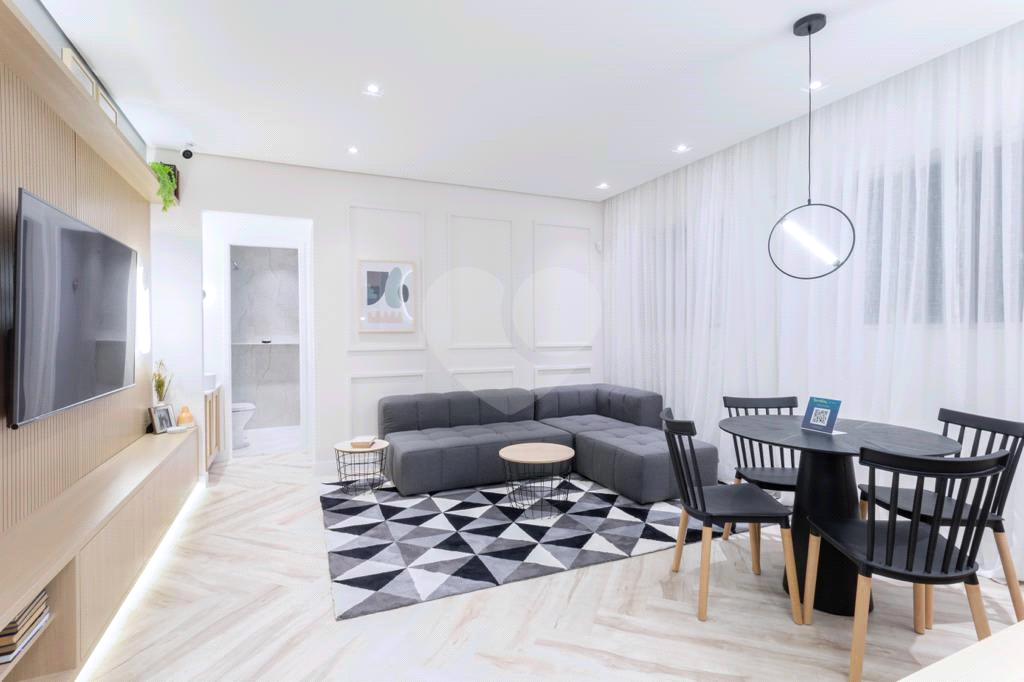 LINDO APARTAMENTO 38 M² COM 2 DORMITÓRIOS GUILHERMINA ESPERANÇA