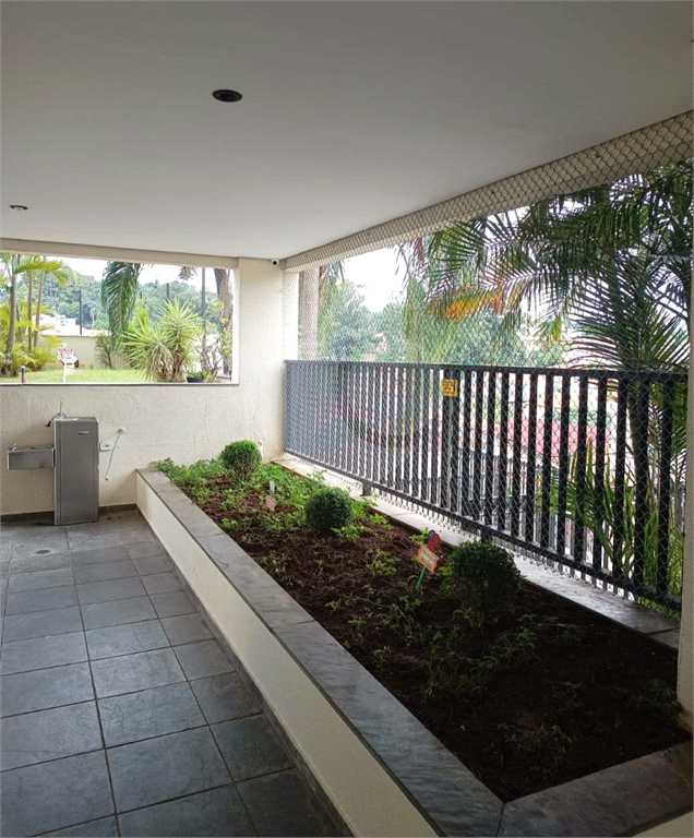 APARTAMENTO em TUCURUVI