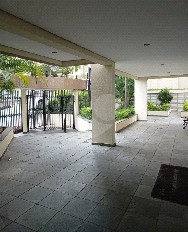 APARTAMENTO em TUCURUVI