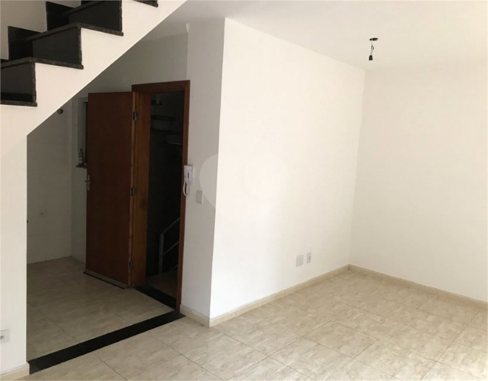 Casa de Condomínio à venda com 3 quartos, 140m² - Foto 1