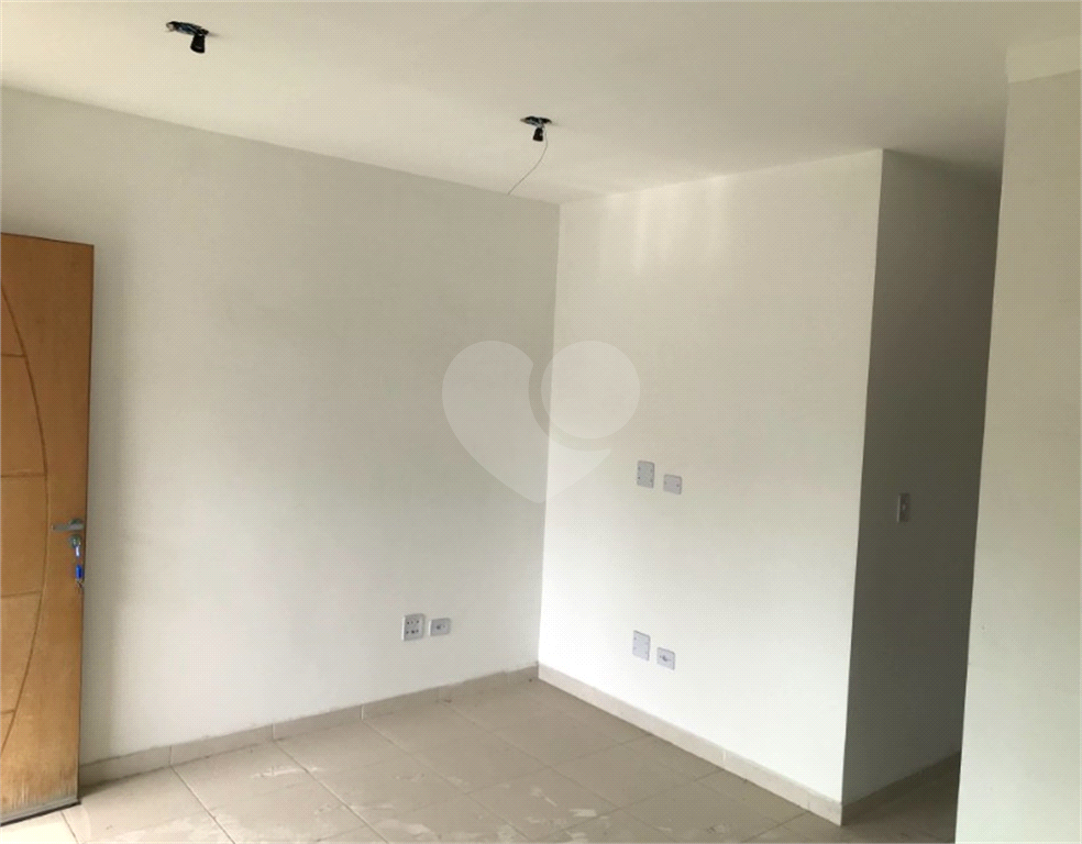 Apartamento à venda com 1 quarto, 33m² - Foto 2