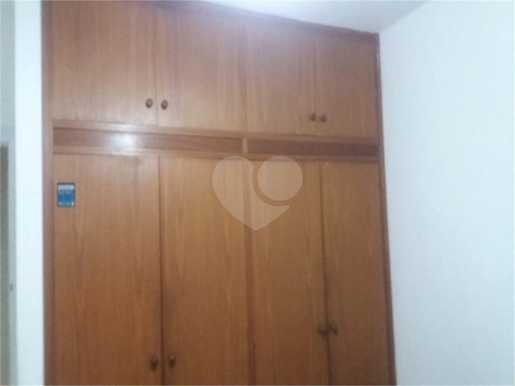 Casa à venda com 4 quartos, 250m² - Foto 12