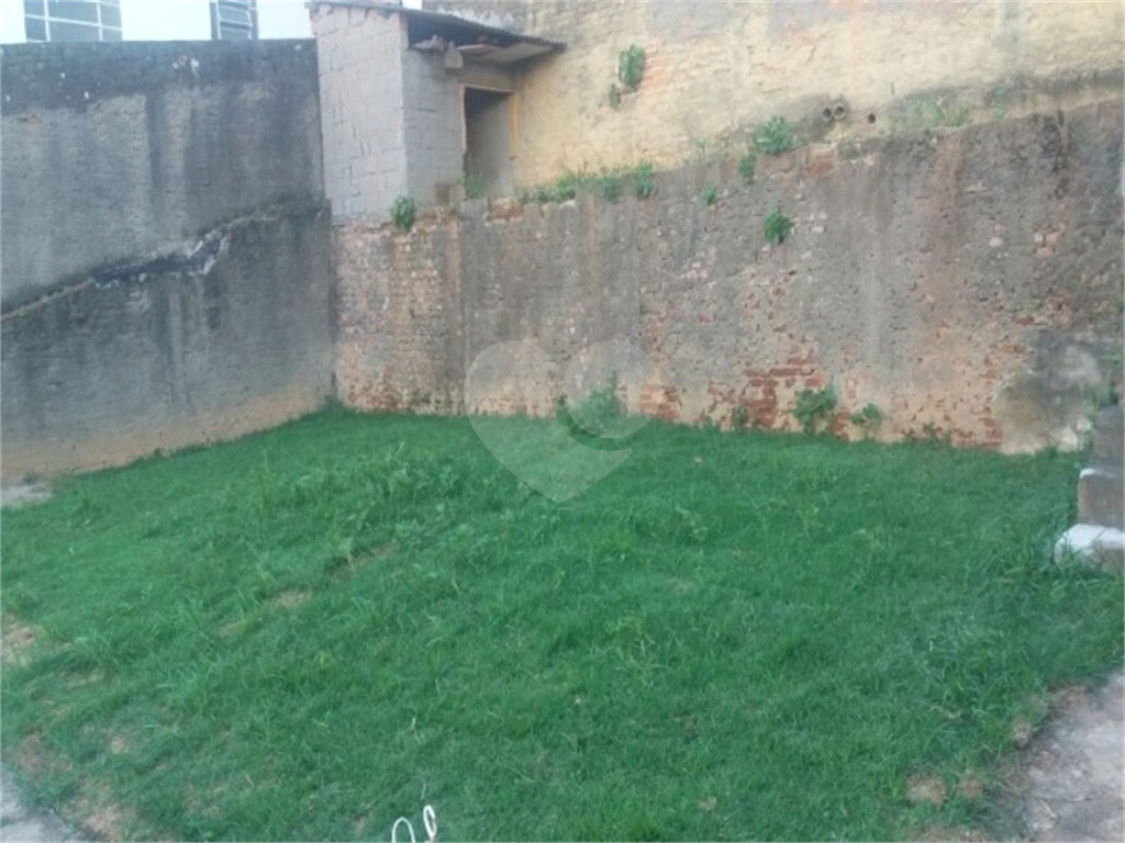 Casa à venda com 4 quartos, 250m² - Foto 18
