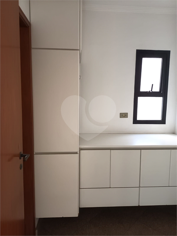 EXCELENTE APARTAMENTO PRÓXIMO A AV. BRÁS LEME