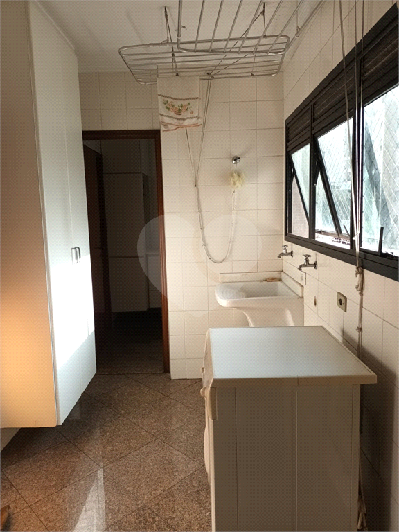 EXCELENTE APARTAMENTO PRÓXIMO A AV. BRÁS LEME