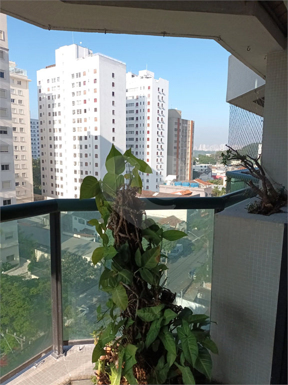 EXCELENTE APARTAMENTO PRÓXIMO A AV. BRÁS LEME