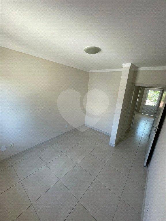 Casa para alugar com 3 quartos, 147m² - Foto 7