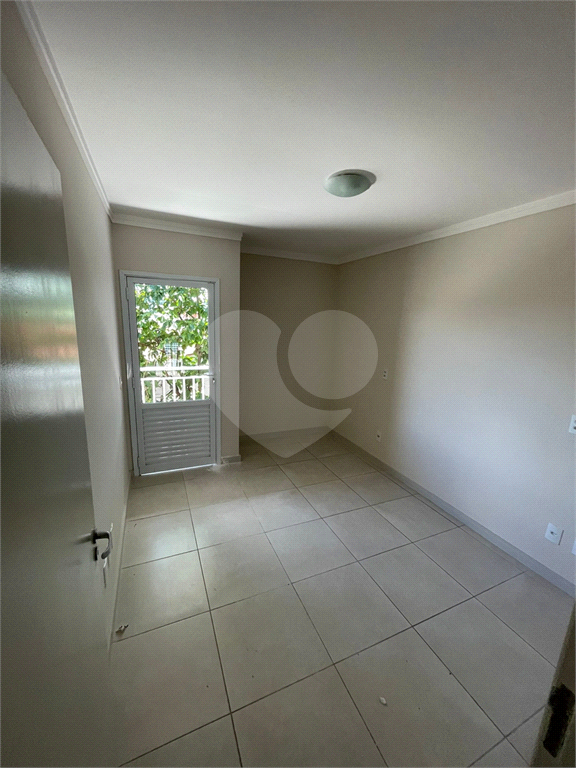 Casa para alugar com 3 quartos, 147m² - Foto 5