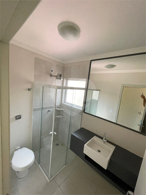Casa para alugar com 3 quartos, 147m² - Foto 9