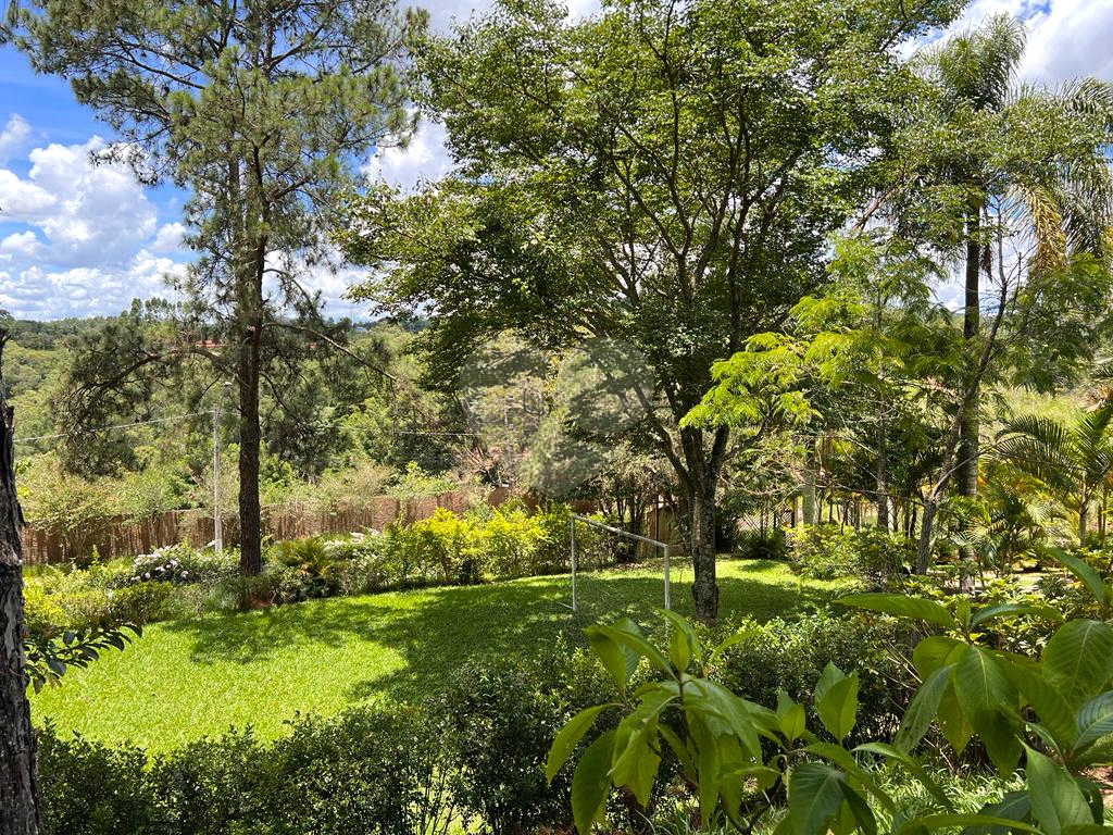 Chácara à venda com 4 quartos, 450m² - Foto 31