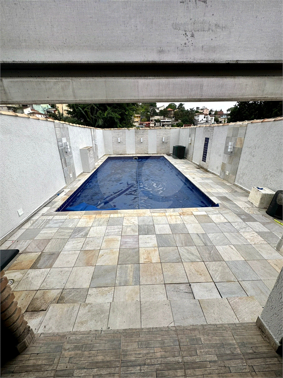 Sobrado residencial no bairro do Tremembé com piscina e salão de festas