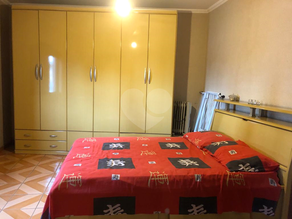 Sobrado à venda com 5 quartos, 200m² - Foto 31