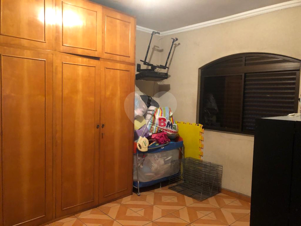 Sobrado à venda com 5 quartos, 200m² - Foto 26