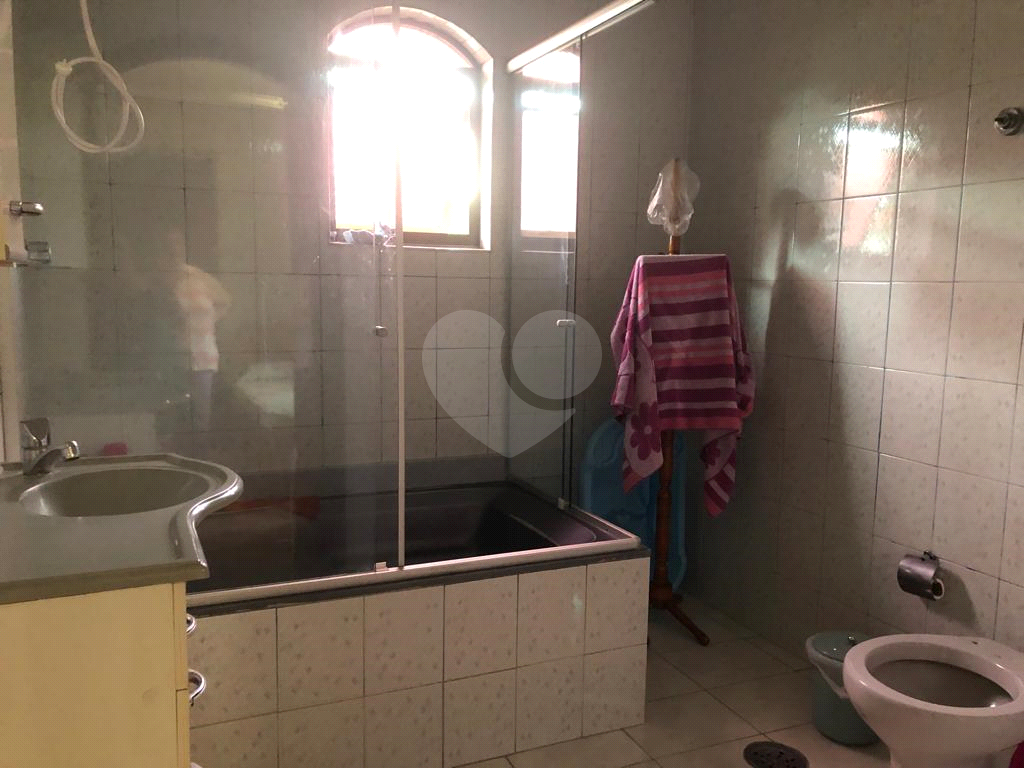 Sobrado à venda com 5 quartos, 200m² - Foto 17