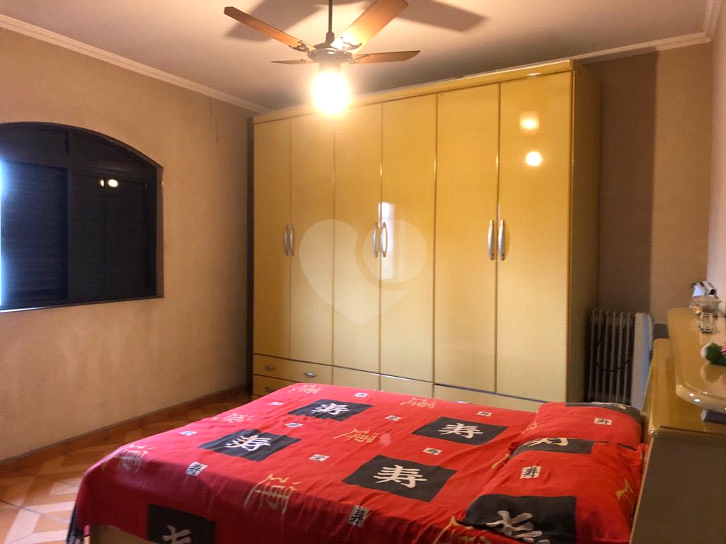 Sobrado à venda com 5 quartos, 200m² - Foto 29