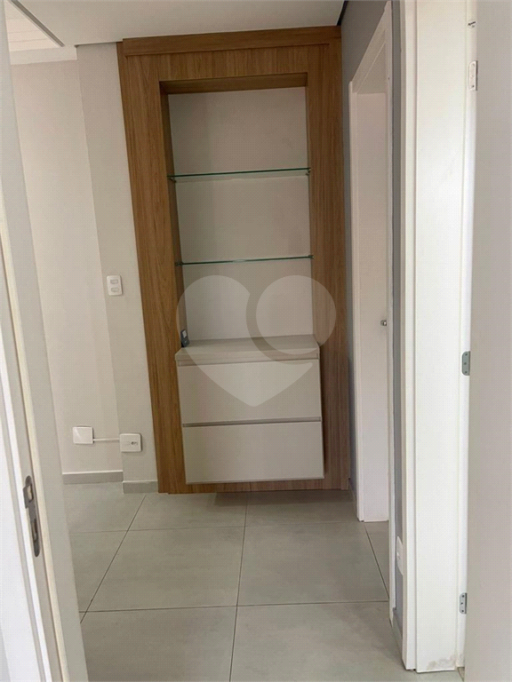 Apartamento à venda com 2 quartos, 64m² - Foto 12