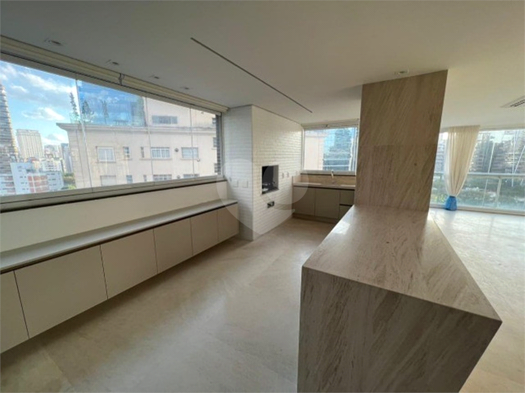 Lindo apto à venda no GEOMETRIA ITAIM - 322M²  com 3 suítes e 5 vagas 