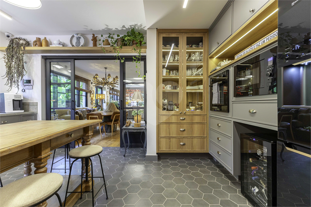 CASA À VENDA COM 3 QUARTOS NO CITY BOAÇAVA
