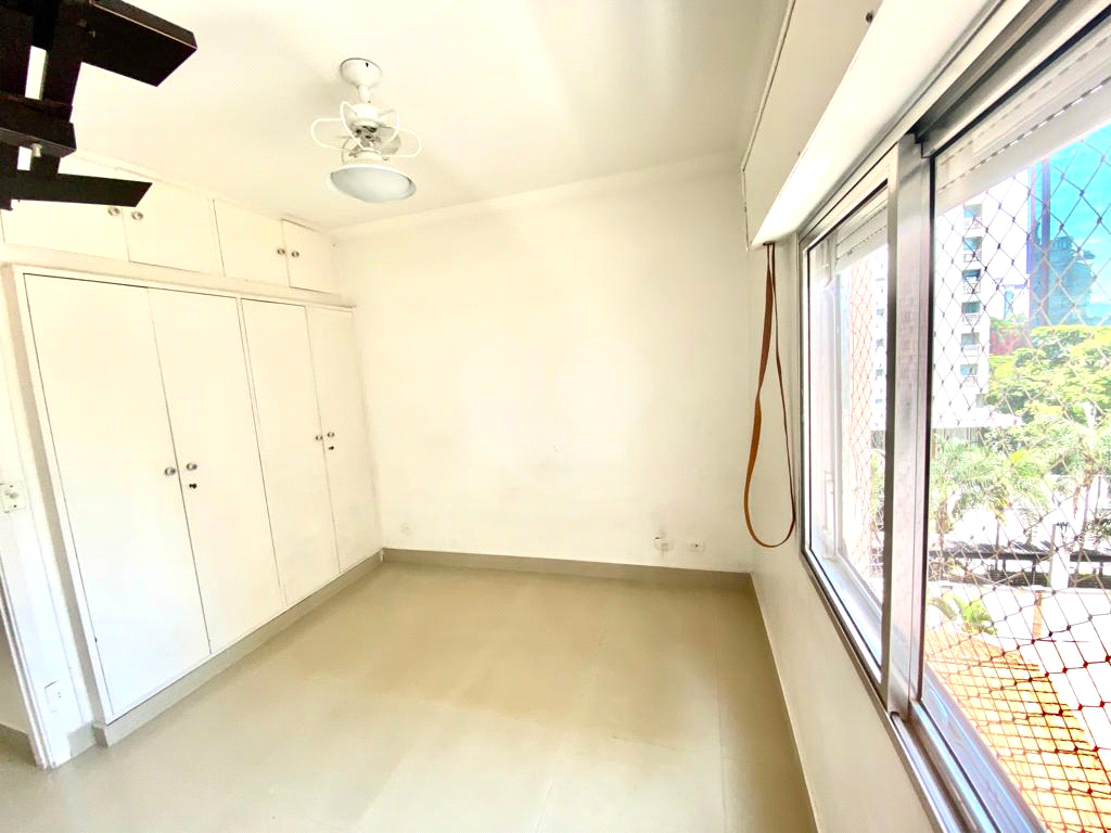 APARTAMENTO em VILA NOVA CONCEIÇÃO