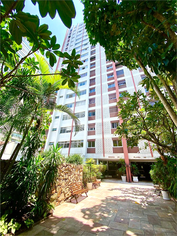 APARTAMENTO em VILA NOVA CONCEIÇÃO