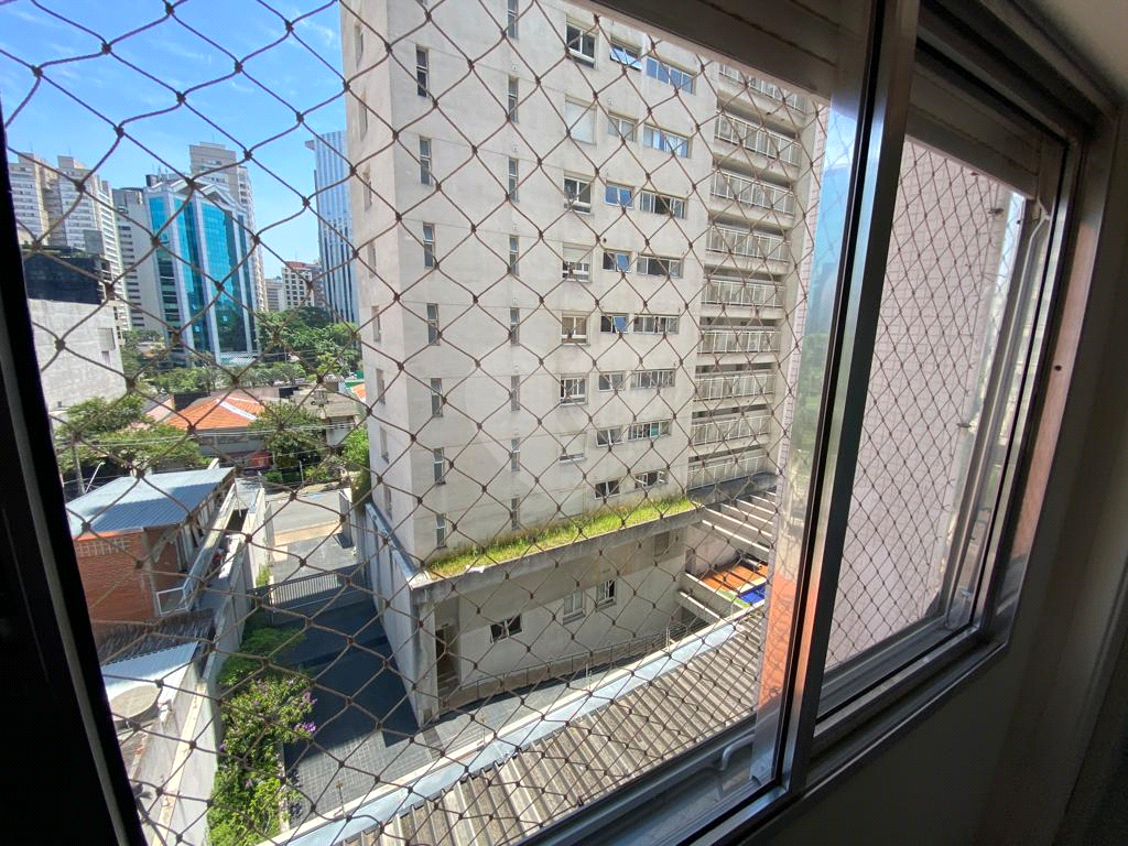 APARTAMENTO em VILA NOVA CONCEIÇÃO