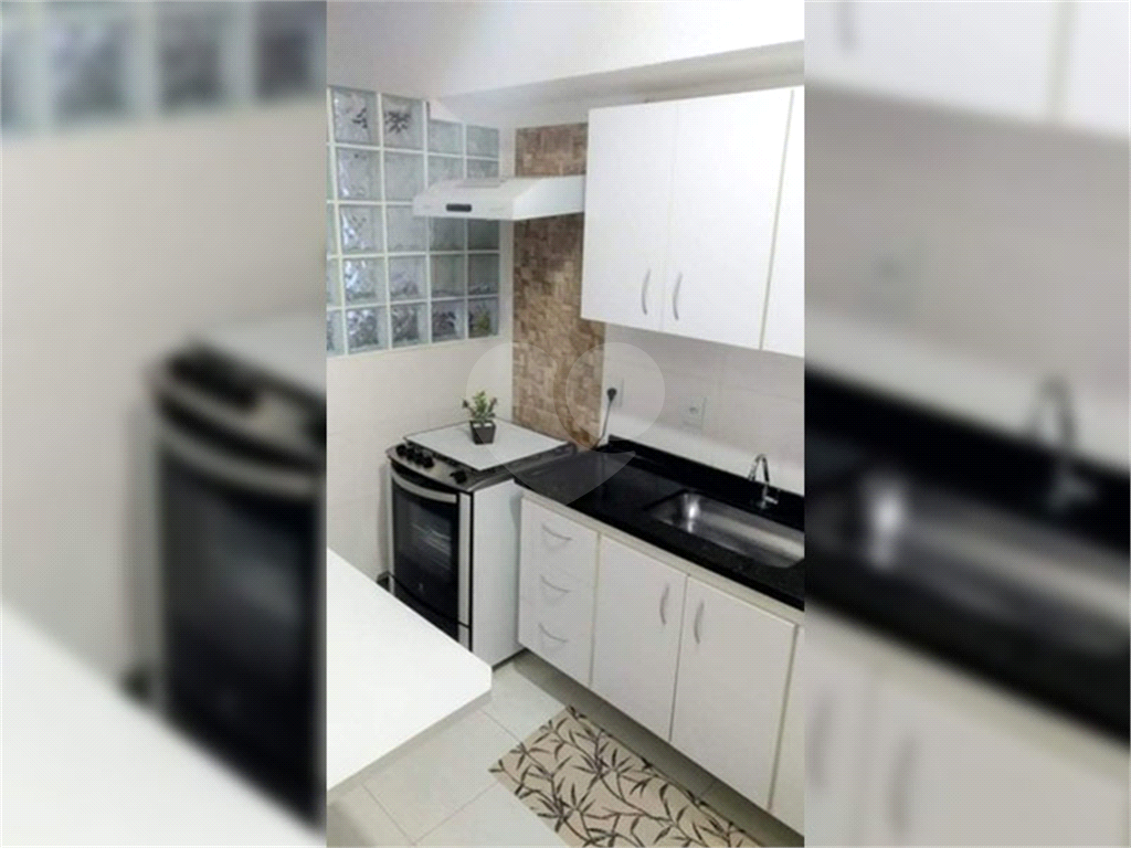 Apartamento à venda com 3 quartos, 60m² - Foto 13