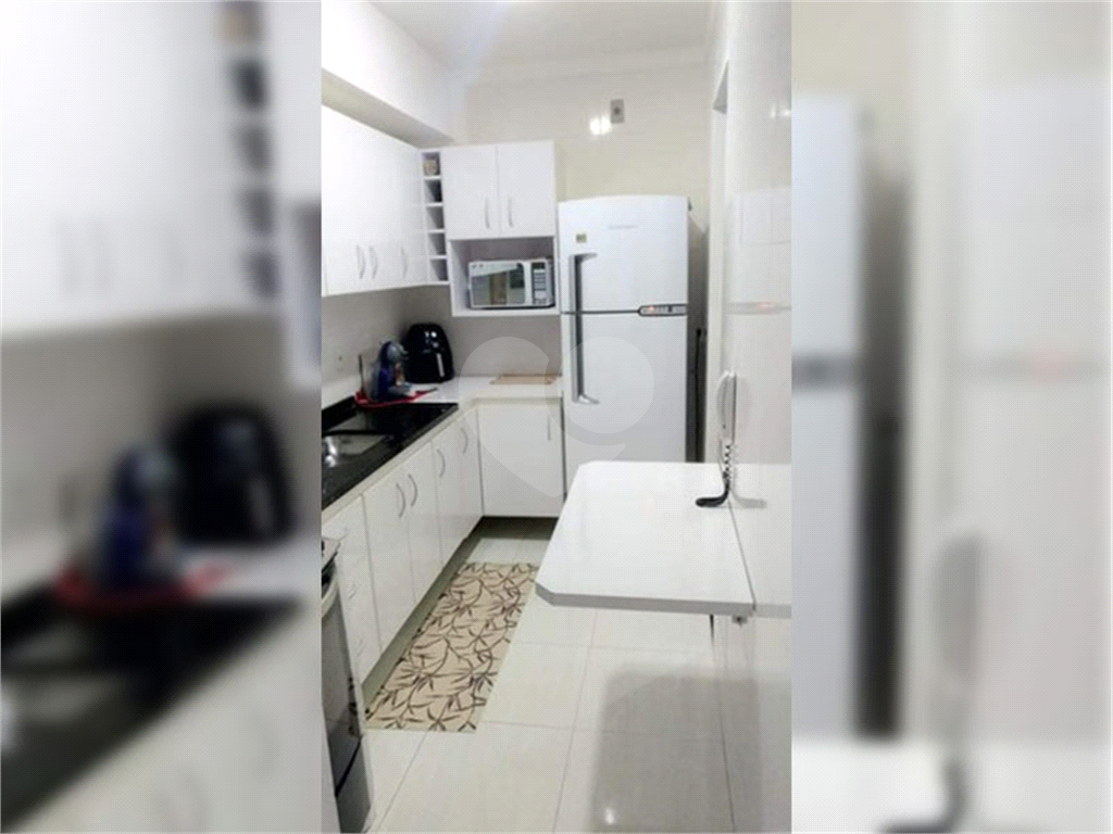 Apartamento à venda com 3 quartos, 60m² - Foto 21