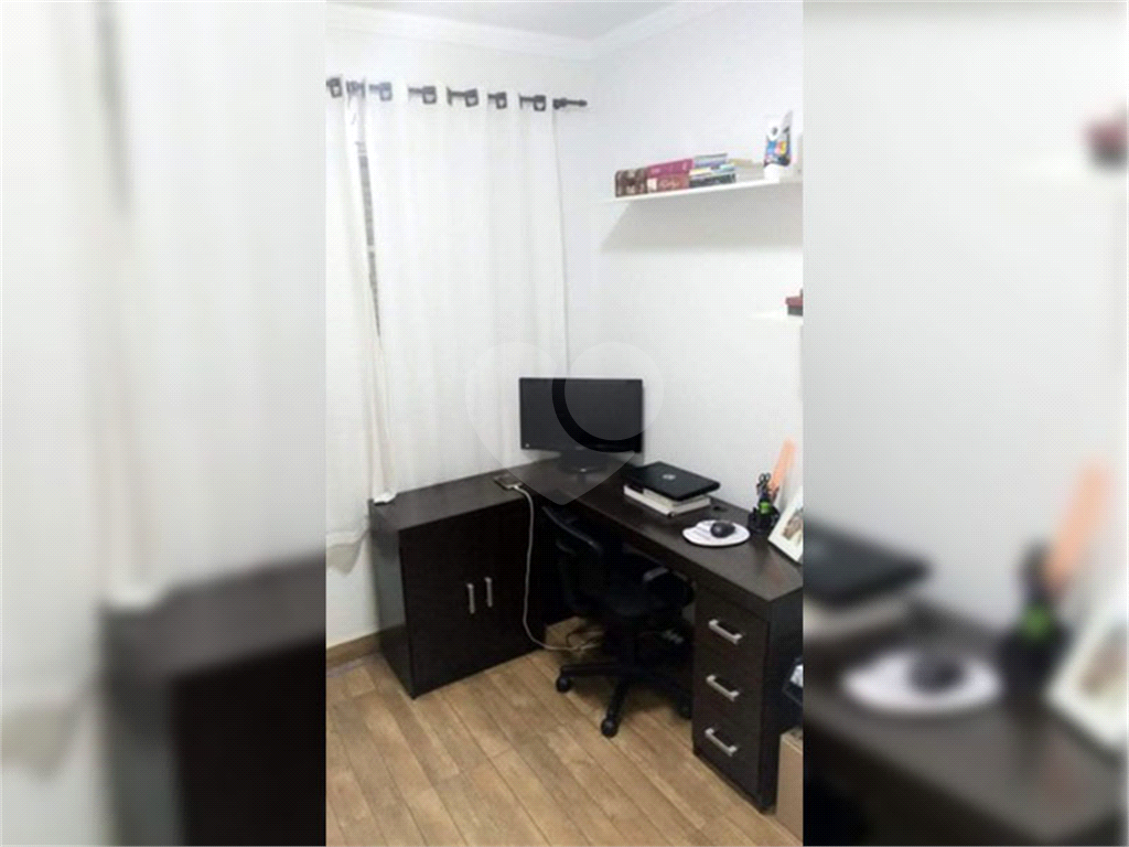 Apartamento à venda com 3 quartos, 60m² - Foto 15