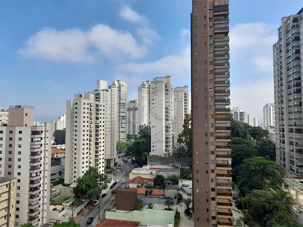 Apartamento á venda em Santana