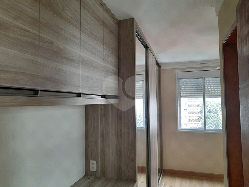 Apartamento á venda em Santana