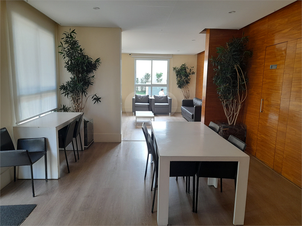 Apartamento á venda em Santana