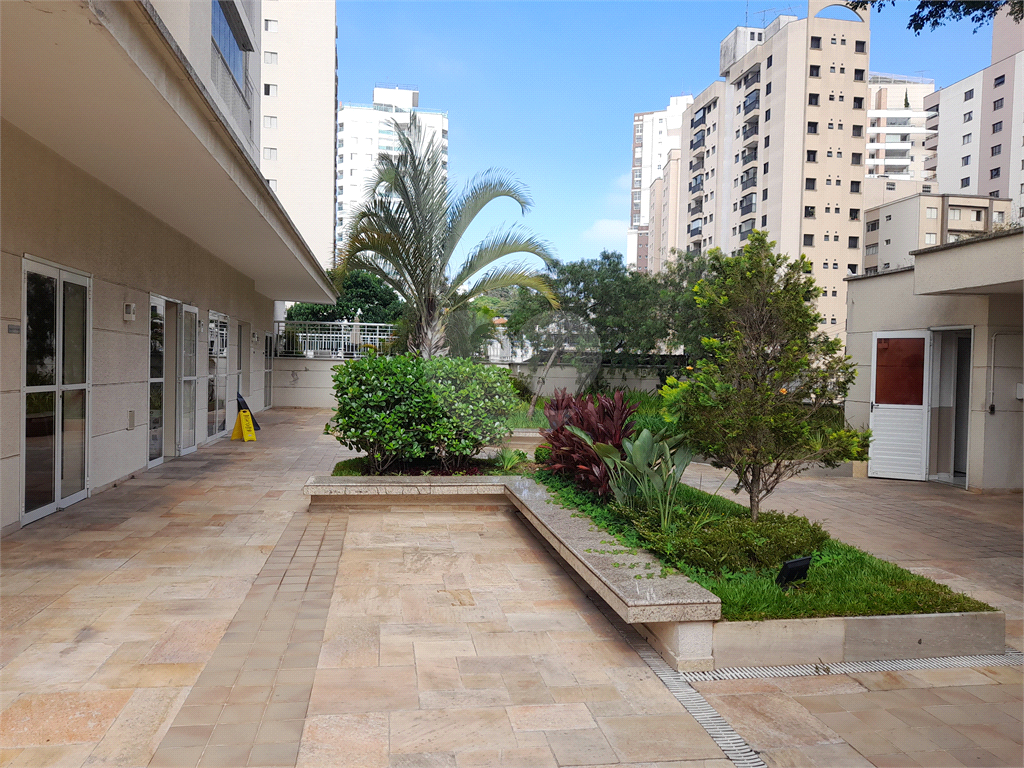 Apartamento á venda em Santana