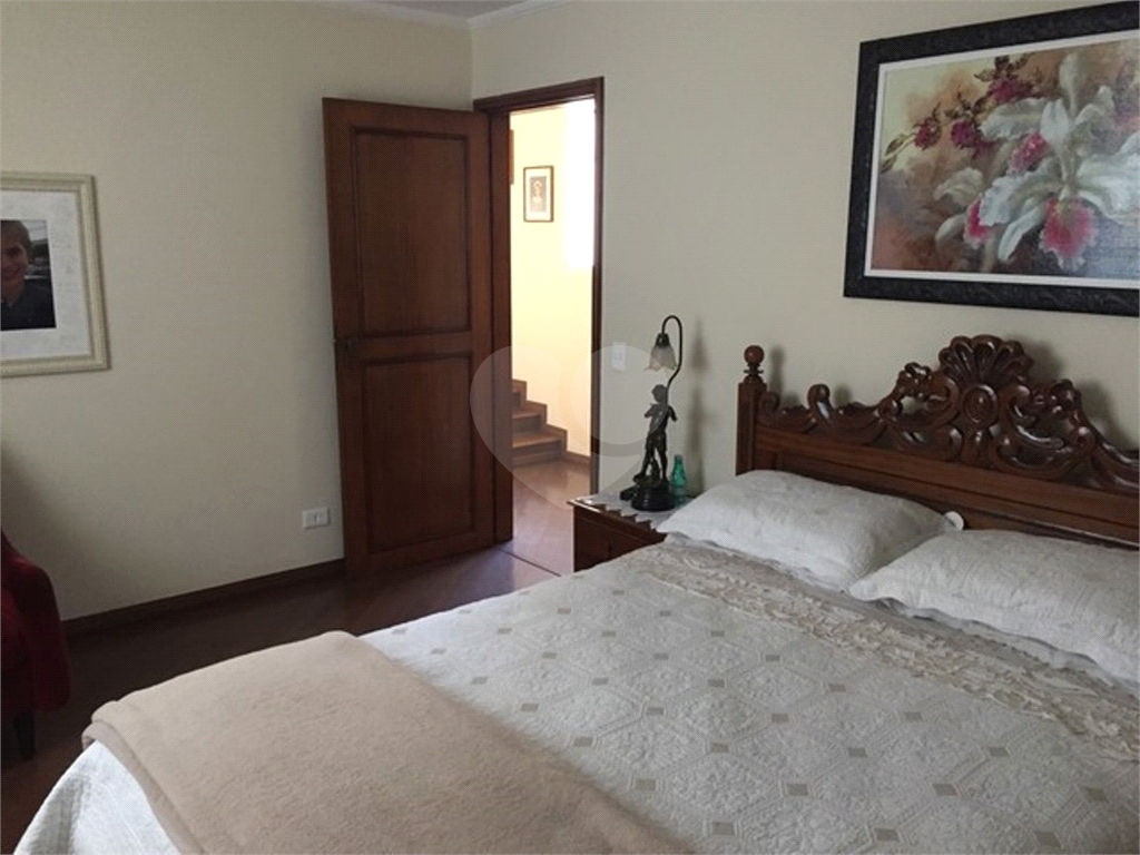 Casa Alto padrão no Brooklin 423m² com 4 suítes e 6 vagas 