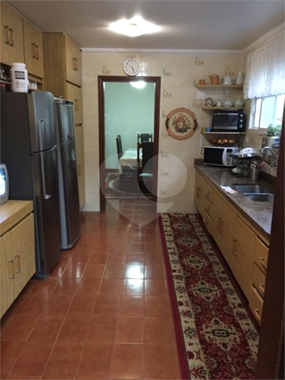 Casa Alto padrão no Brooklin 423m² com 4 suítes e 6 vagas 