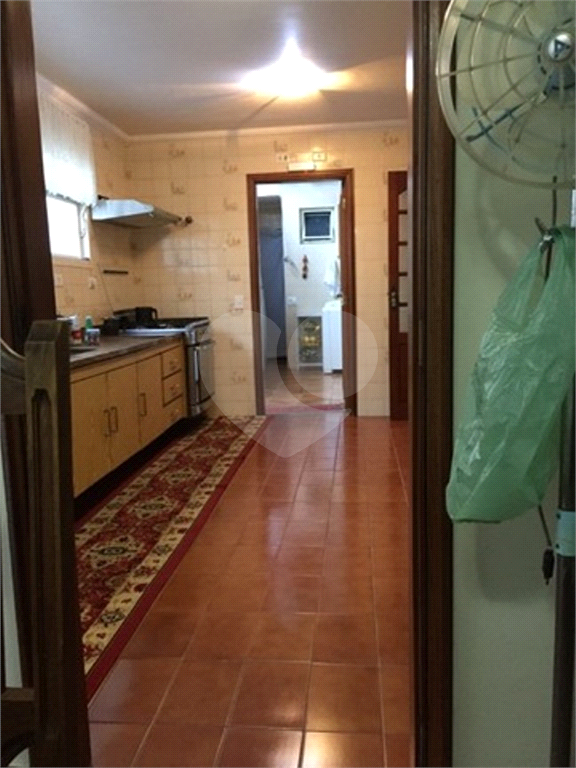 Casa Alto padrão no Brooklin 423m² com 4 suítes e 6 vagas 